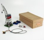 451 G (1949-1954) Kranen er kendetegnende ved en monteret lampe midt på kranarmen, samt at stigen som fører op til kranhuset er videreført op i kranarmen